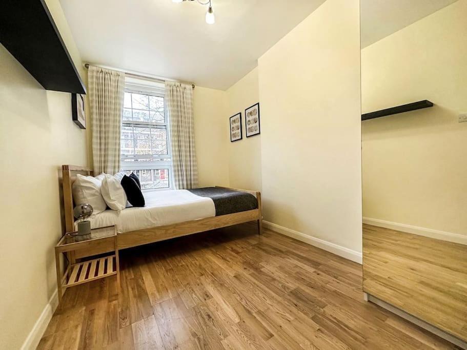 Spacious 4 Bed Flat Near London 02 Arena Greenwich Екстер'єр фото
