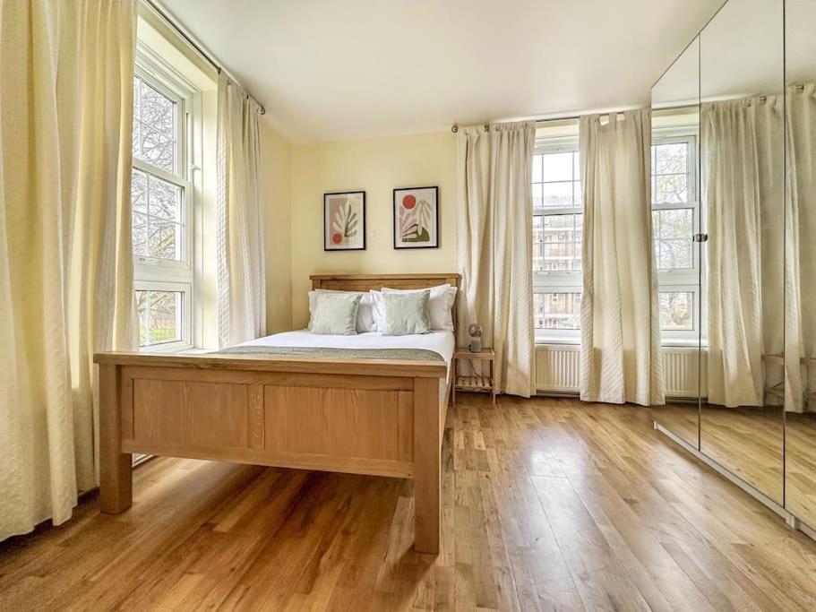 Spacious 4 Bed Flat Near London 02 Arena Greenwich Екстер'єр фото